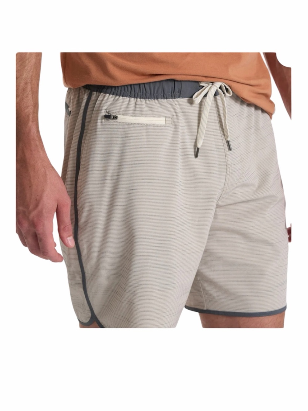 Vuori Men's Banks Shorts in Light Beige with Dark Gray Accents Size M